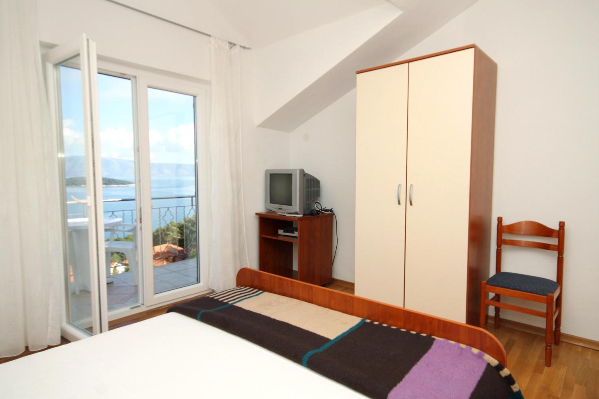Apartments With A Parking Space Jelsa, Hvar - 8765 Jelsa  Pokój zdjęcie